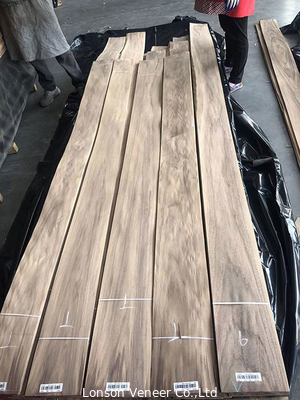 Crown Cut American Orzech Fornir Panel B Klasa