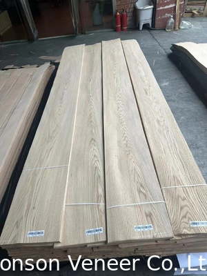 OEM Red Oak Wood Veneer, Panel AA Grade Thickness 0.5mm towary jakości
