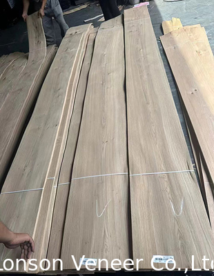 0.5mm Knotty Grade White Oak Wood Veneer dla drzwi meblowych w stylu retro