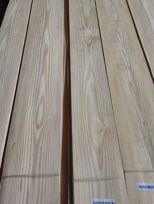 0.6mm naturalny veneer z rosyjskiego sosnowego drewna, panel A, Crown Cut